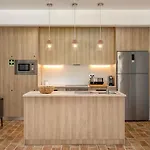 Canada Villa